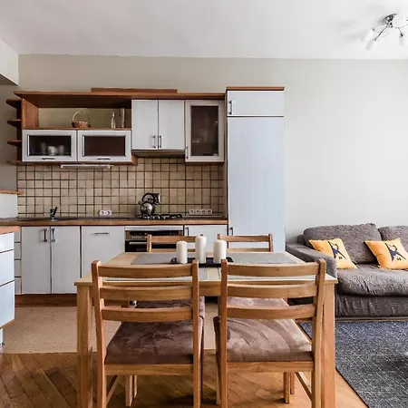 Newtown Aparments Apartment